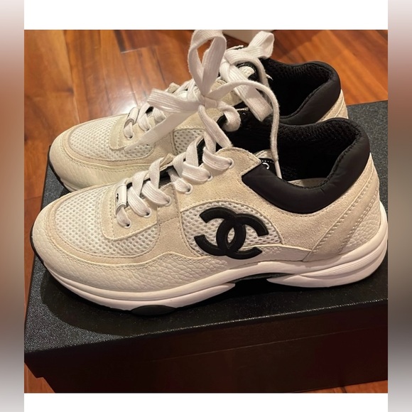 Chanel Classic White and Black Sneakers - Picture 3 of 5